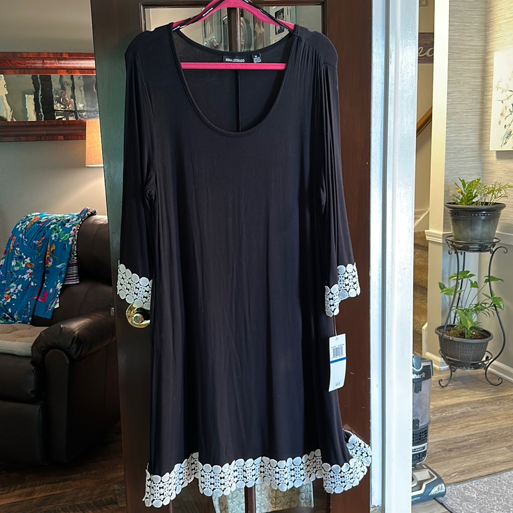 Nina Leonard Black and White Dress NWWT
